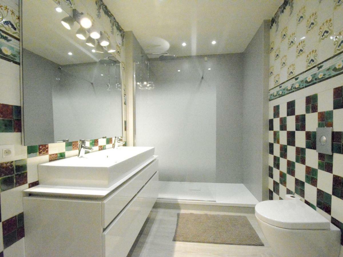 Large Townhouse With Pool Table Villa บูยง ภายนอก รูปภาพ